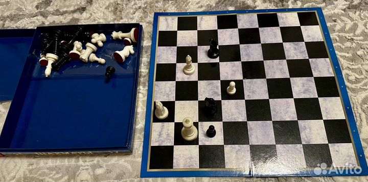 Продаю шахматы для детей