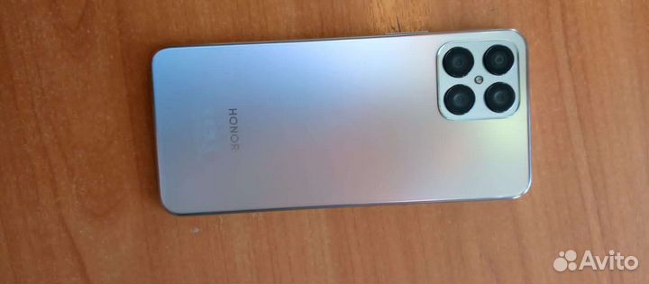 Телефон honor х8