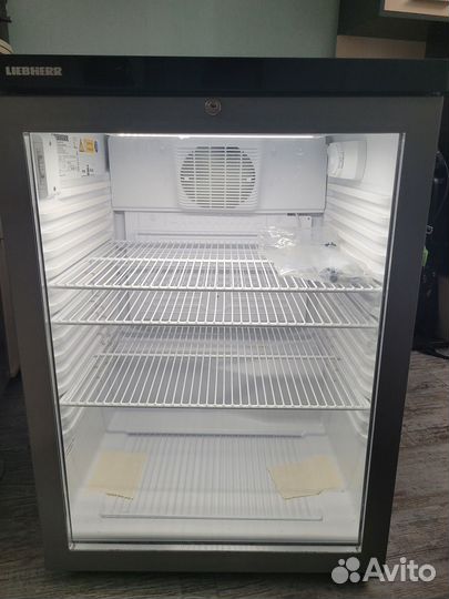 Холодильный шкаф Liebherr fkvesf 1803
