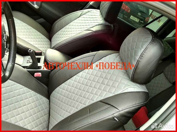 Чехлы Toyota Rav4 3 из экокожи чёрно-серые Ромб