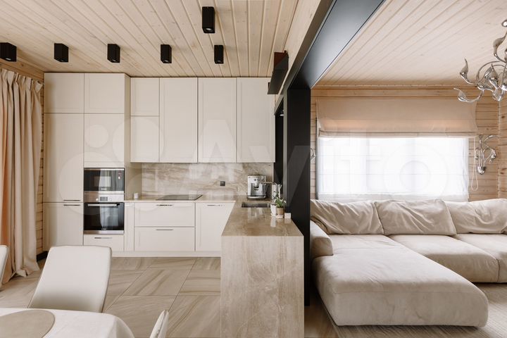 Дом 159,8 м² на участке 15 сот.