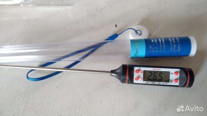 Термометр с щупом электронный