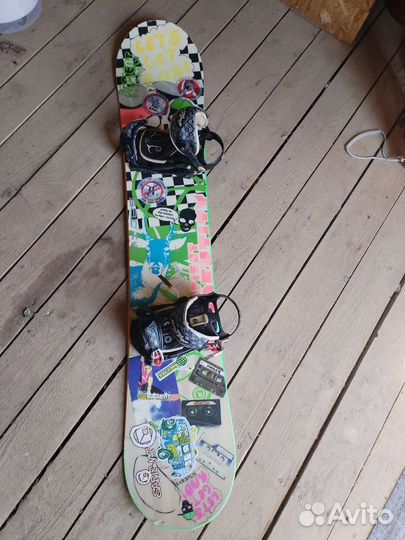 Сноуборд с ботинками