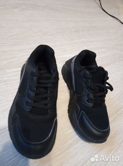 Кроссовки для мальчика