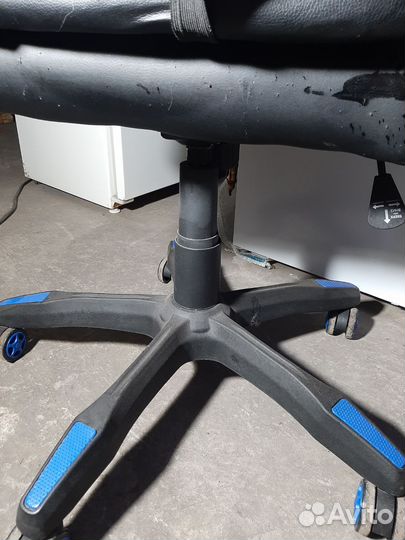 Кресло компьютерное игровое бу