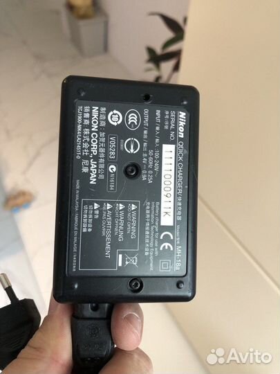 Зарядное устройство Nikon MH-18a для фотоаппарата