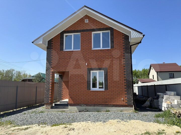 Коттедж 126,5 м² на участке 5 сот.