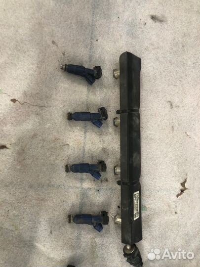 Топливная рампа с форсунками Kia K5 G4NM