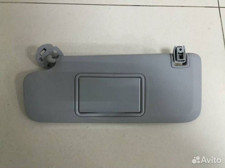 Козырек солнцезащитный внутри Chevrolet Cruze J300