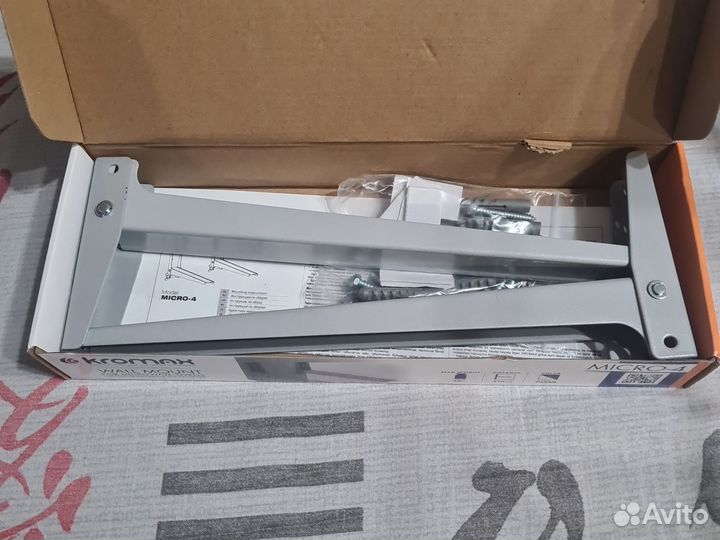 Кронштейн для микроволновой печи