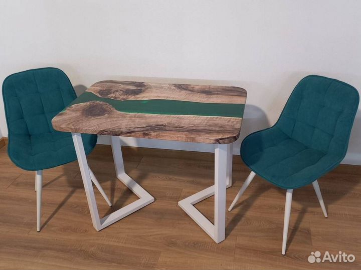 Стол лофт 'Worthy Fluid'