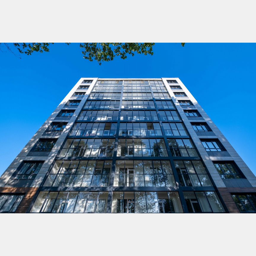 1-к. квартира, 46,8 м², 8/8 эт.