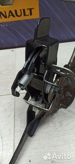 Педаль сцепления Renault logan 2