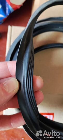 Уплотнительная резинка Chevrolet niva