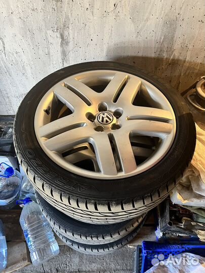 Колеса на volkswagen polo r17