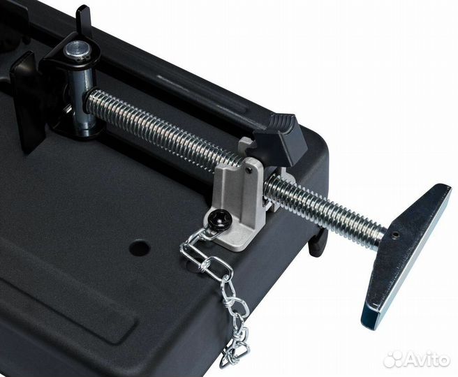 Монтажная пила по металлу makita 2402