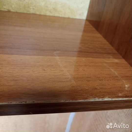 Шкафчик навесной