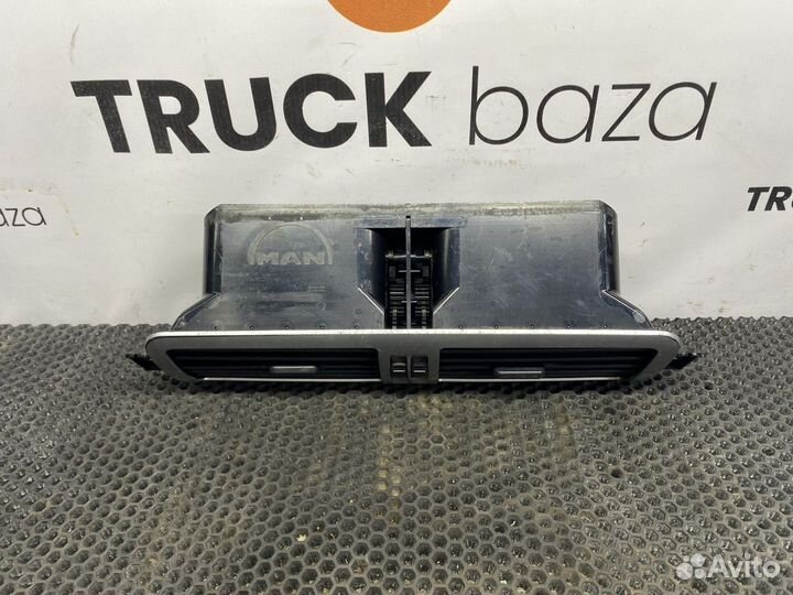 81619506071 Дефлектор воздушный