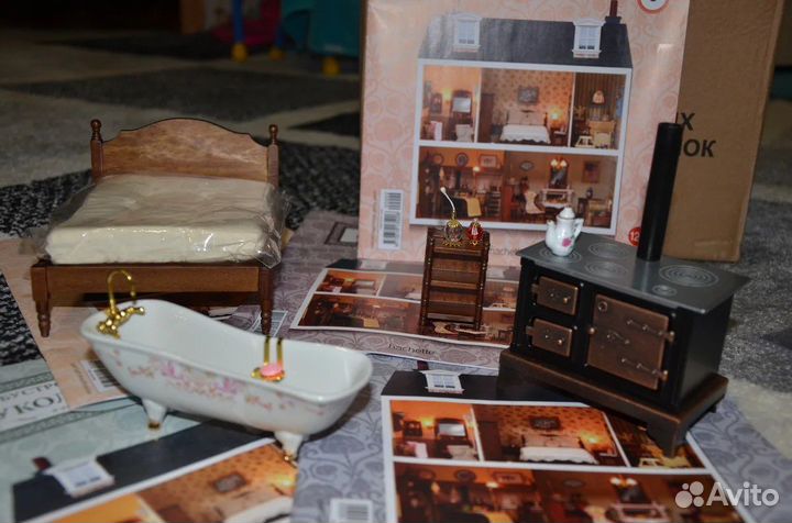 Кукольный дом в виктарианском стиле