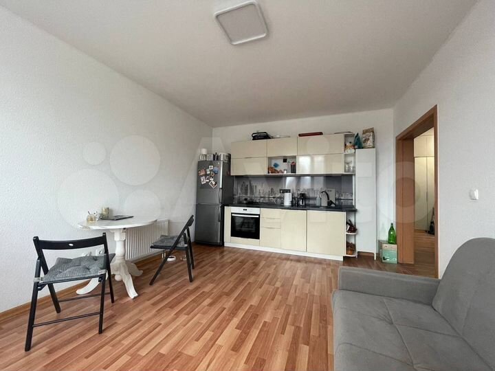 2-к. квартира, 52,4 м², 2/8 эт.