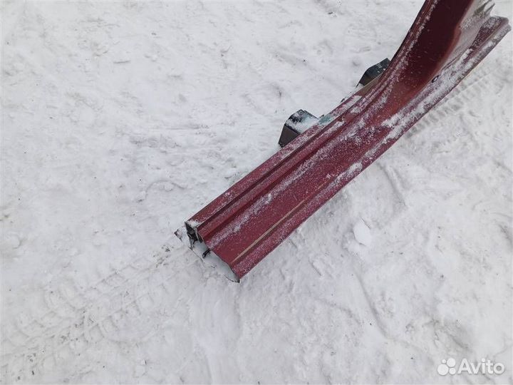 Порог со стойкой левый Renault Sandero 2009-2014