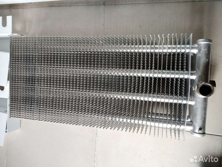 Конвектор напольный SPL Basic FM 060/15/24