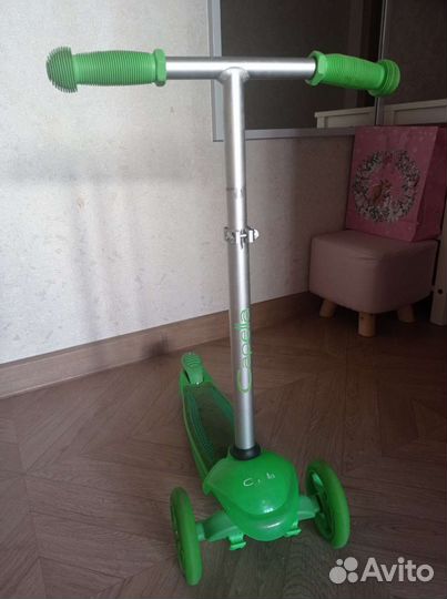 Самокат трехколесный capella