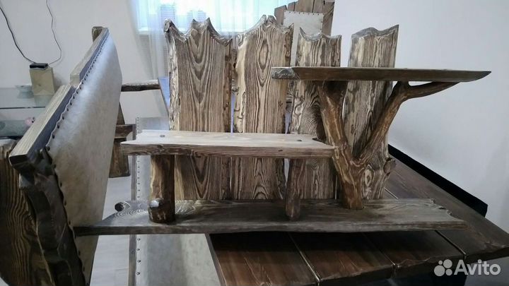 Полка настенная, массив дерева, под старину