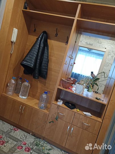 Шкаф прихожая