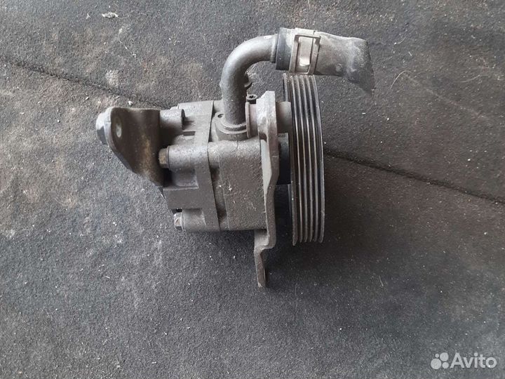 Гидроусилитель руля гур Mazda Premacy