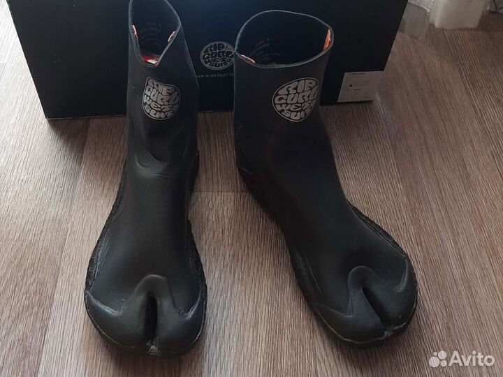 Гидрокостюм и гидрообувь Rip Curl новые