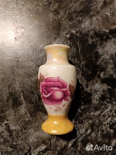 Ваза фарфор