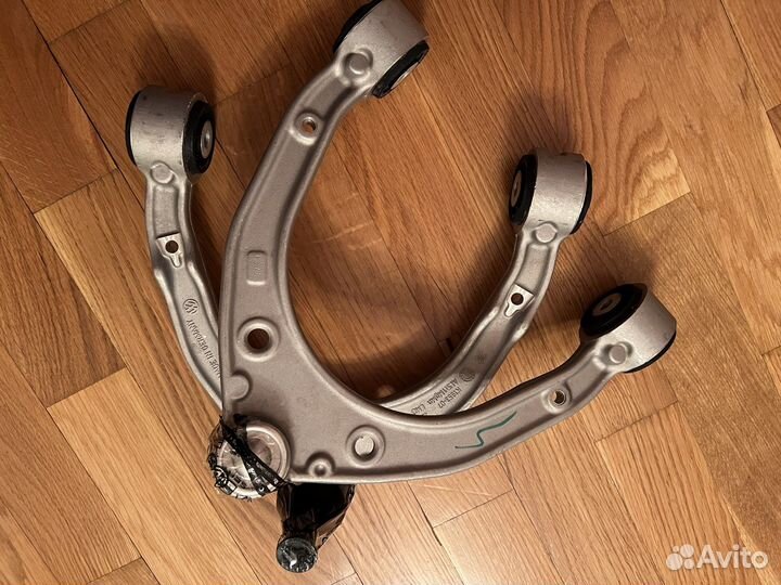 Рычаг передний верхний Porsche Cayenne 2 2010-2017