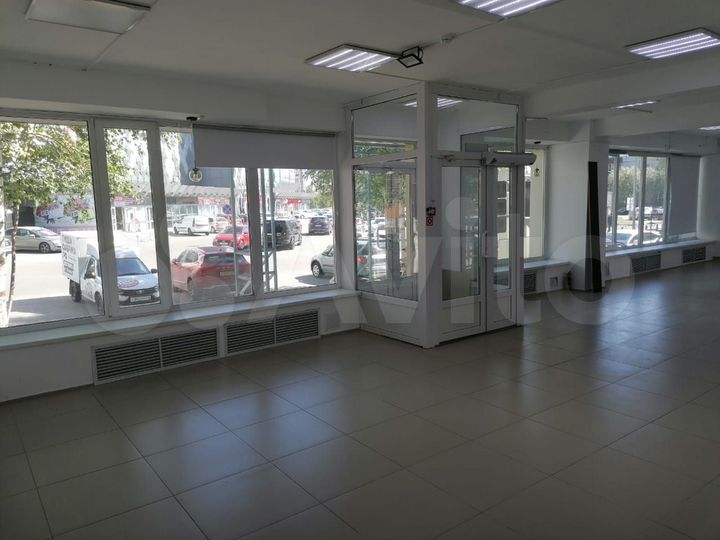 Торговое помещение, 127,8 кв. м