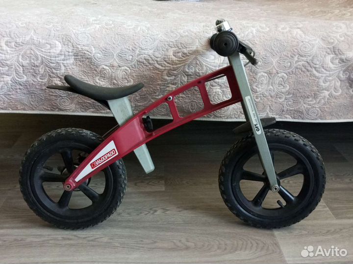 Беговел детский бу