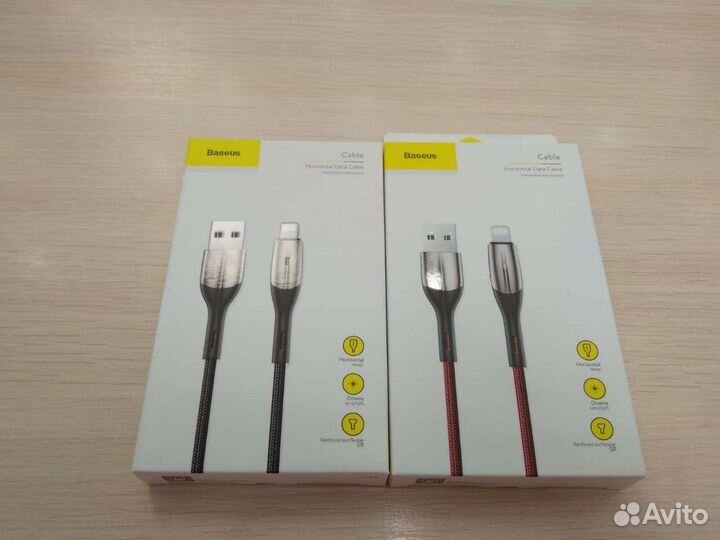 Кабель Lightning для зарядки iPhone (Айфона )