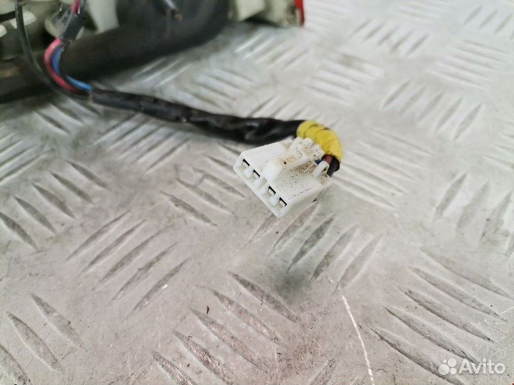 Фонарь для Kia Carens 1 (RS)