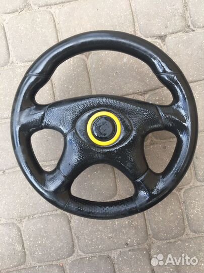 Спортивный руль