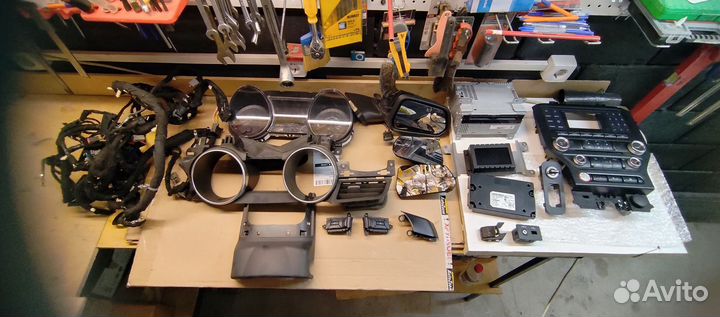 Запчасти на Ford Mustang