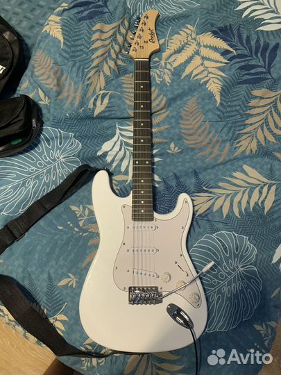 Электрогитара с комбиком бу