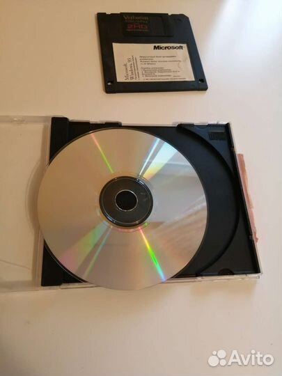 Диск Windows 95