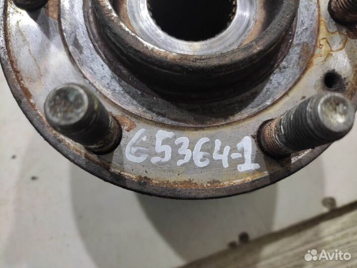 Ступица (передняя, левая) (Kia Mohave)