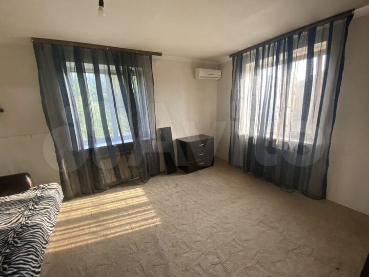 Комната 17 м² в 3-к., 1/1 эт.