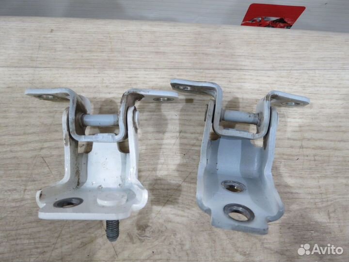 Петля двери Mazda 6 GJ