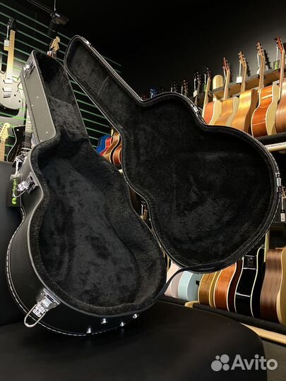 Кейс для классической гитары (Новый)