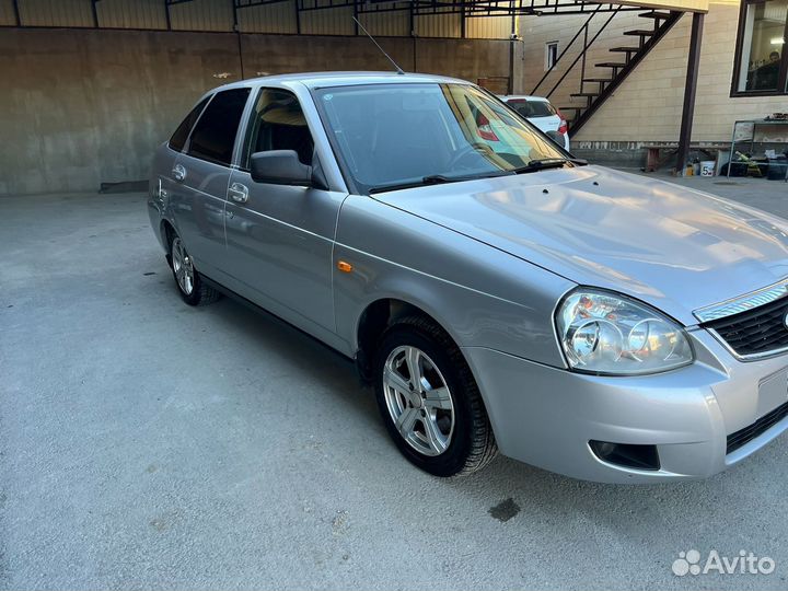 LADA Priora 1.6 МТ, 2011, 183 683 км