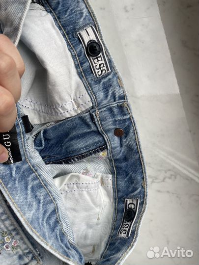 Джинсовые шорты с цветочками на девочку guess