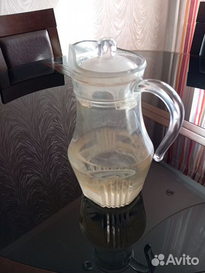 Кувшин,графин стеклянный