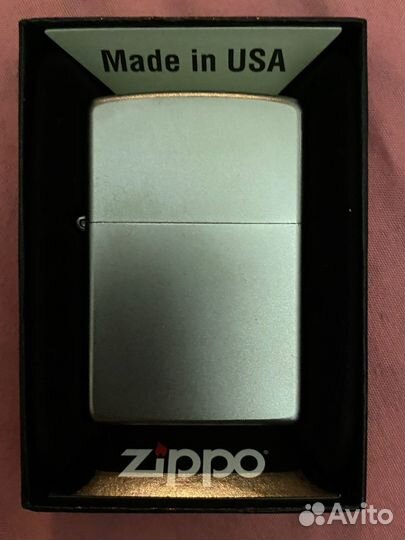 Зажигалка бензиновая zippo