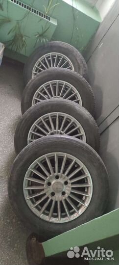 Yokohama BluEarth-ES ES32 195/65 R15 91V